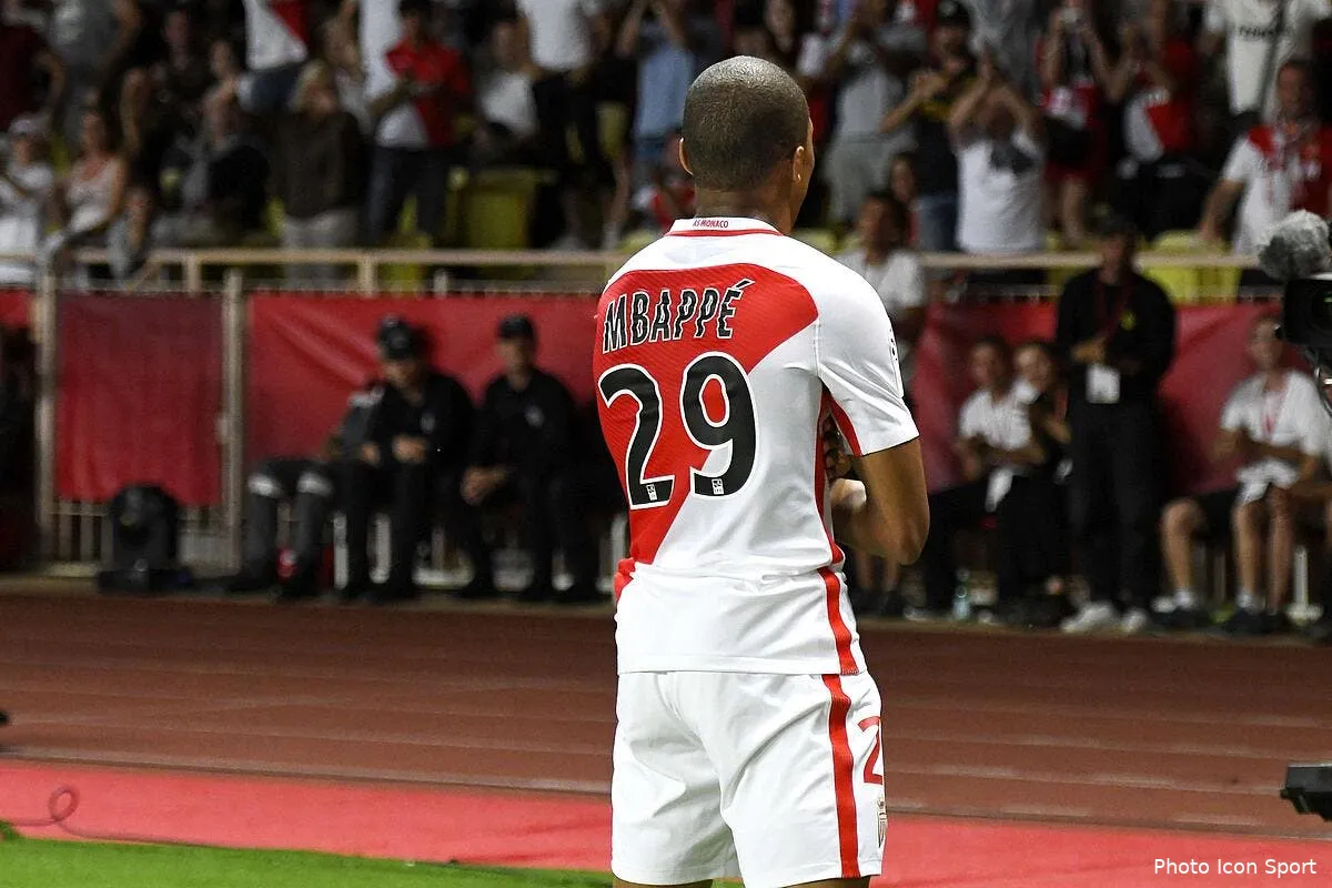 psg mbappe discute avec paris madrid refuse la surenchere iconsport anp 170517 05 08185889