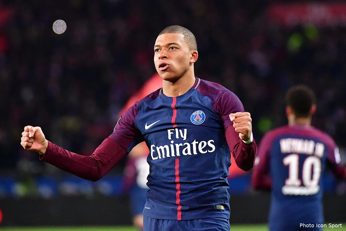 psg mbappe est un champion cet ancien du psg est fan icon win 250218 01 41244211359