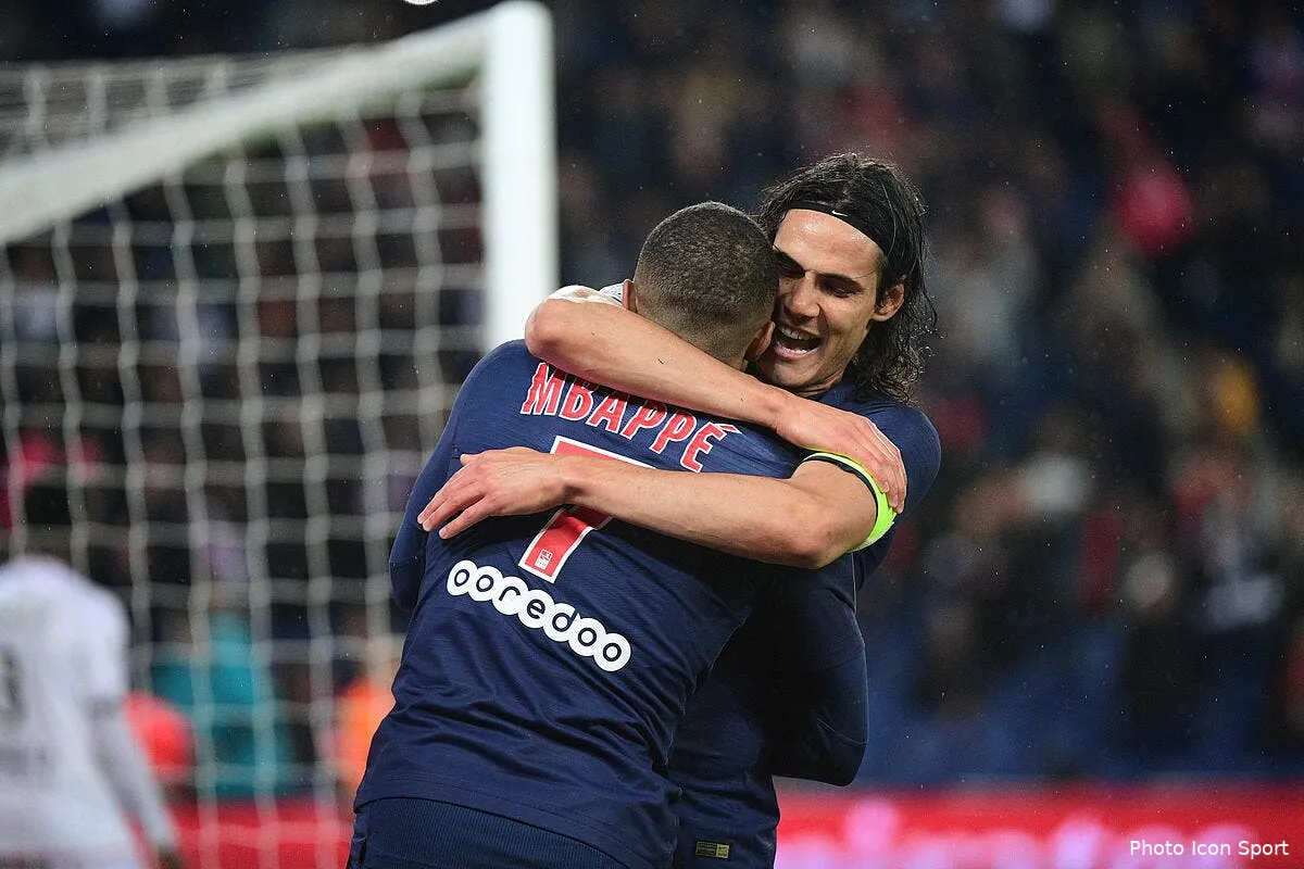 psg mbappe n a pas exige la tete de cavani au qatar icon win 180519 01 90082259793