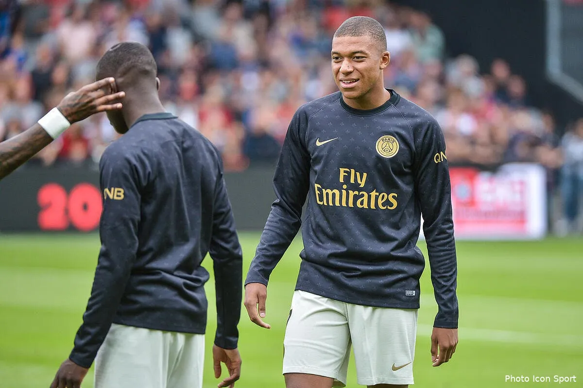 psg mbappe n est pas champion du monde pour rien iconsport icon bap 180819 93 08228035