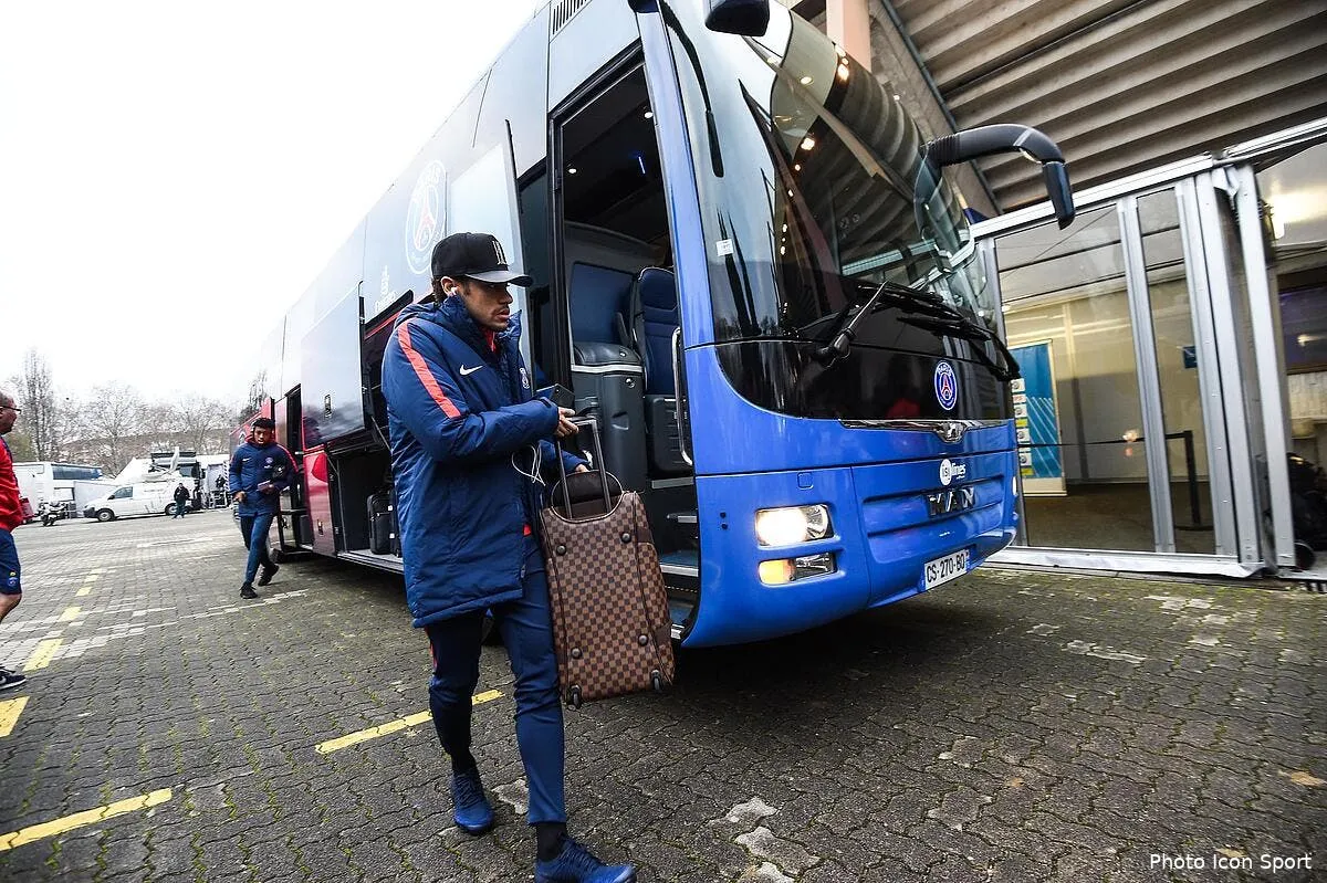 psg mbappe neymar et les autres paris reclame le confinement icon boz 021217 01 19280923