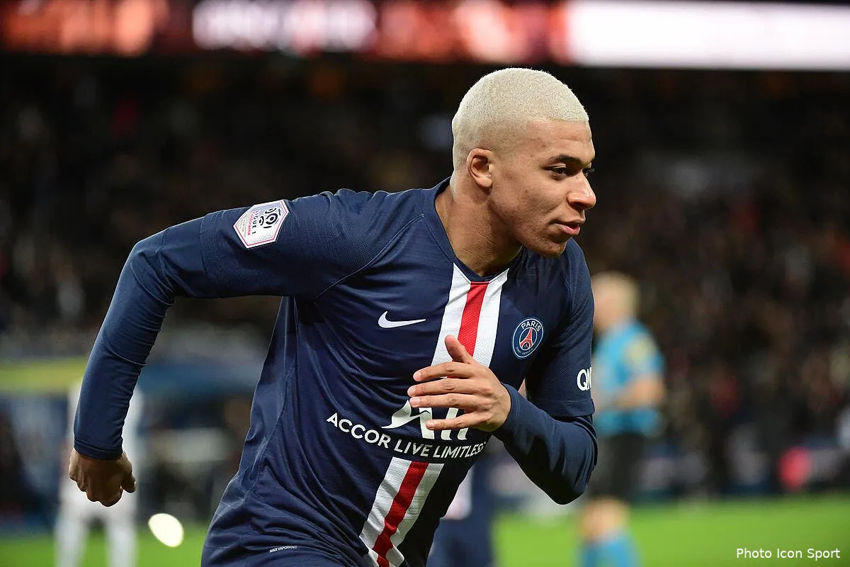 psg mbappe refuse des contrats a plusieurs millions d euros icon winter 21122019111978 2273893