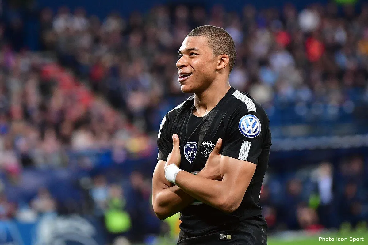 psg mbappe repond a ceux qui crachent encore sur les 180me iconsport icon win 180418 01 47364220253
