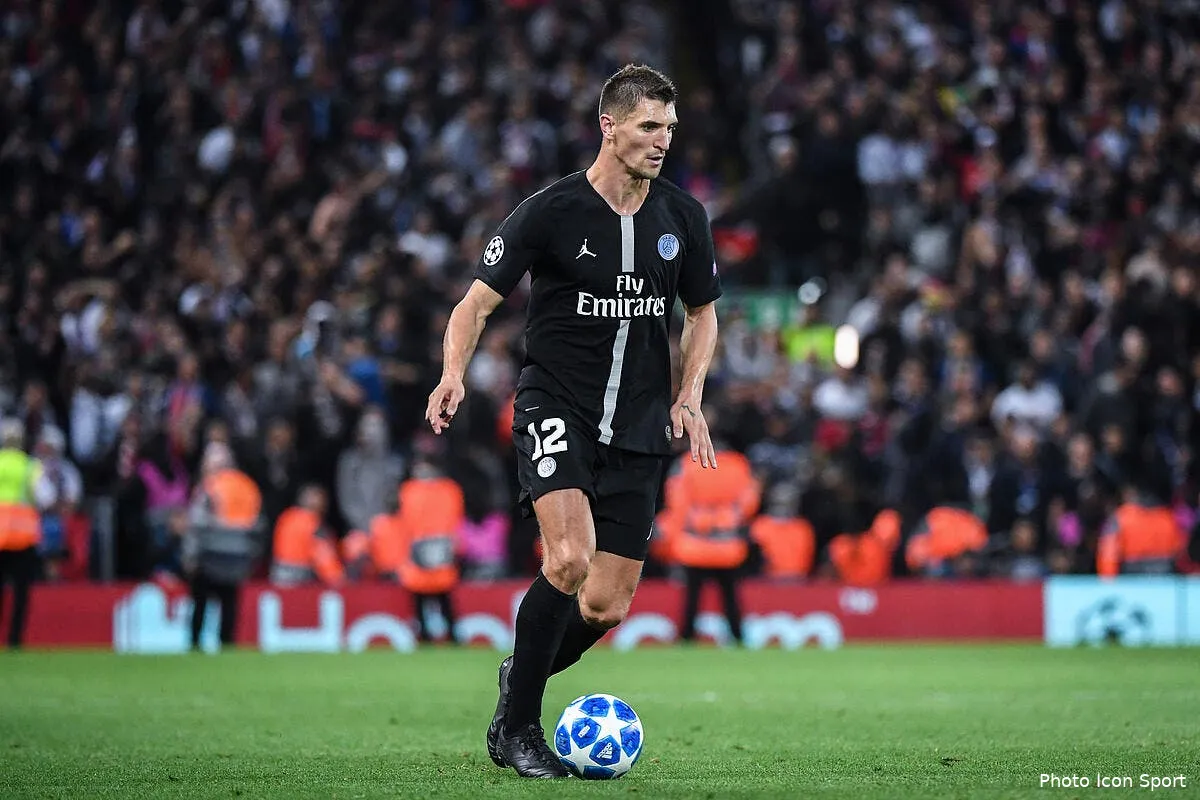 psg menes defend neymar et recadre violemment meunier iconsport icon dib 180918 10 83231089