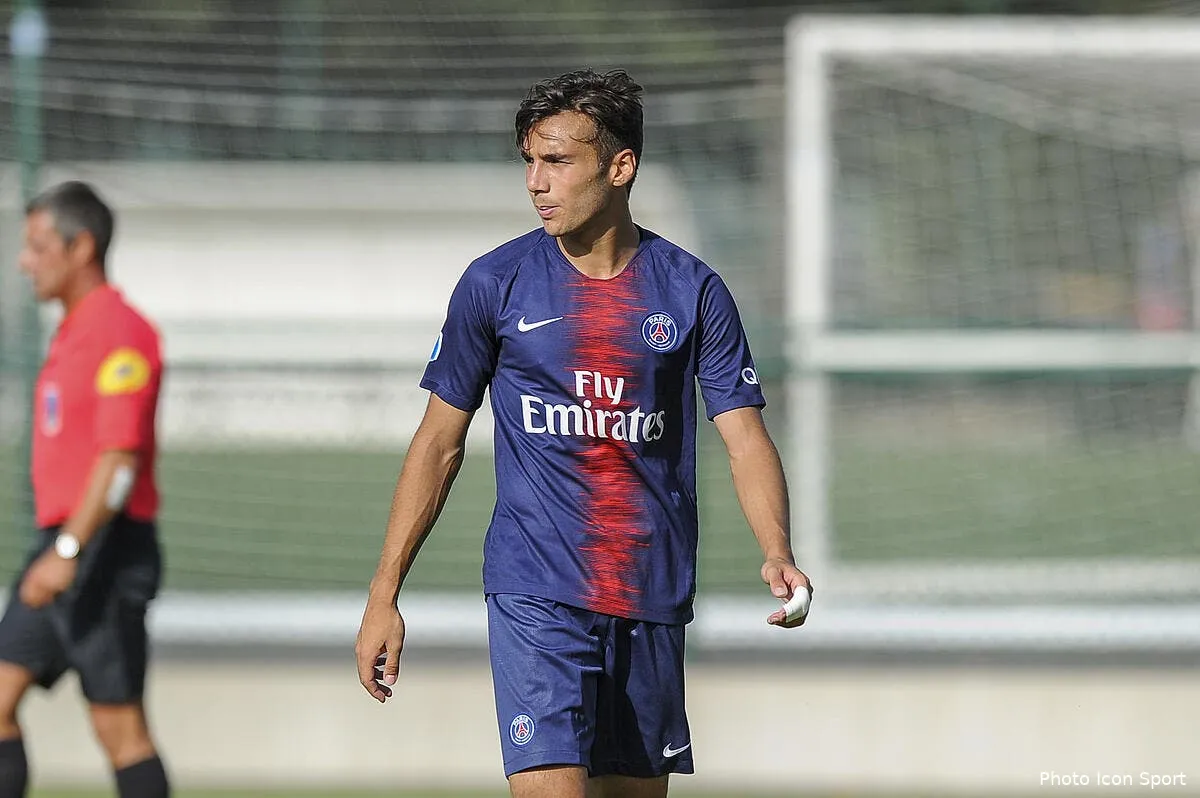 psg metehan guclu quitter paris et signe a rennes icon alc 110818 44 11263133