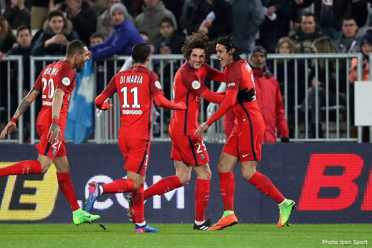 psg meunier ne s enflamme pas mais il sent bien le coup face au barca iconsport blo 100217 05 17170392