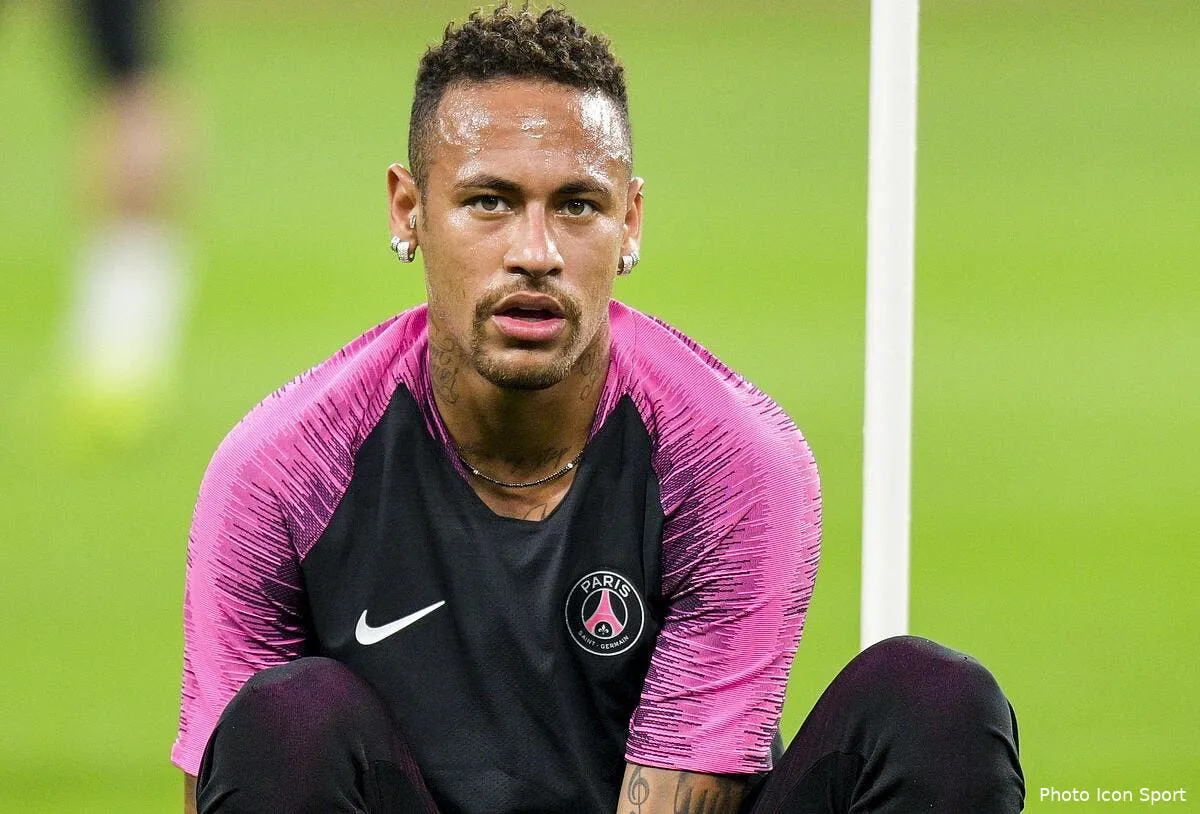 psg neymar a barcelone c est possible en 2021 icon pixathlon 1083767287145