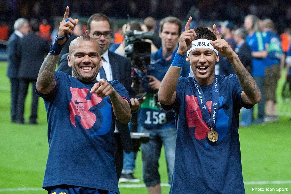 psg neymar a demande au psg de recruter d autres joueurs iconsport cam 060615 24 12187455
