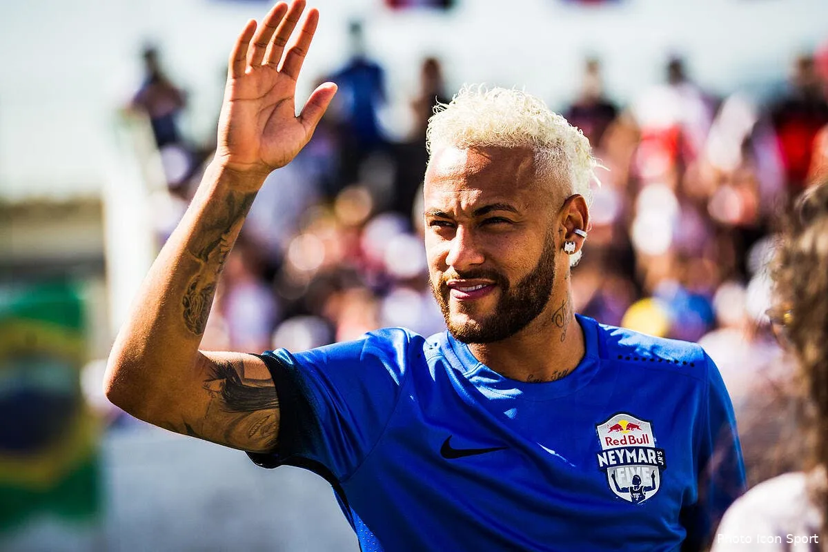 psg neymar a fond avec red bull quelle histoire icon red 130719 01 31291911