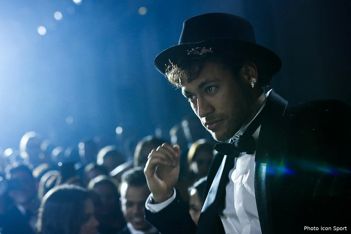 psg neymar avec 500 fetards l enorme polemique icon red 040218 08 07 302703