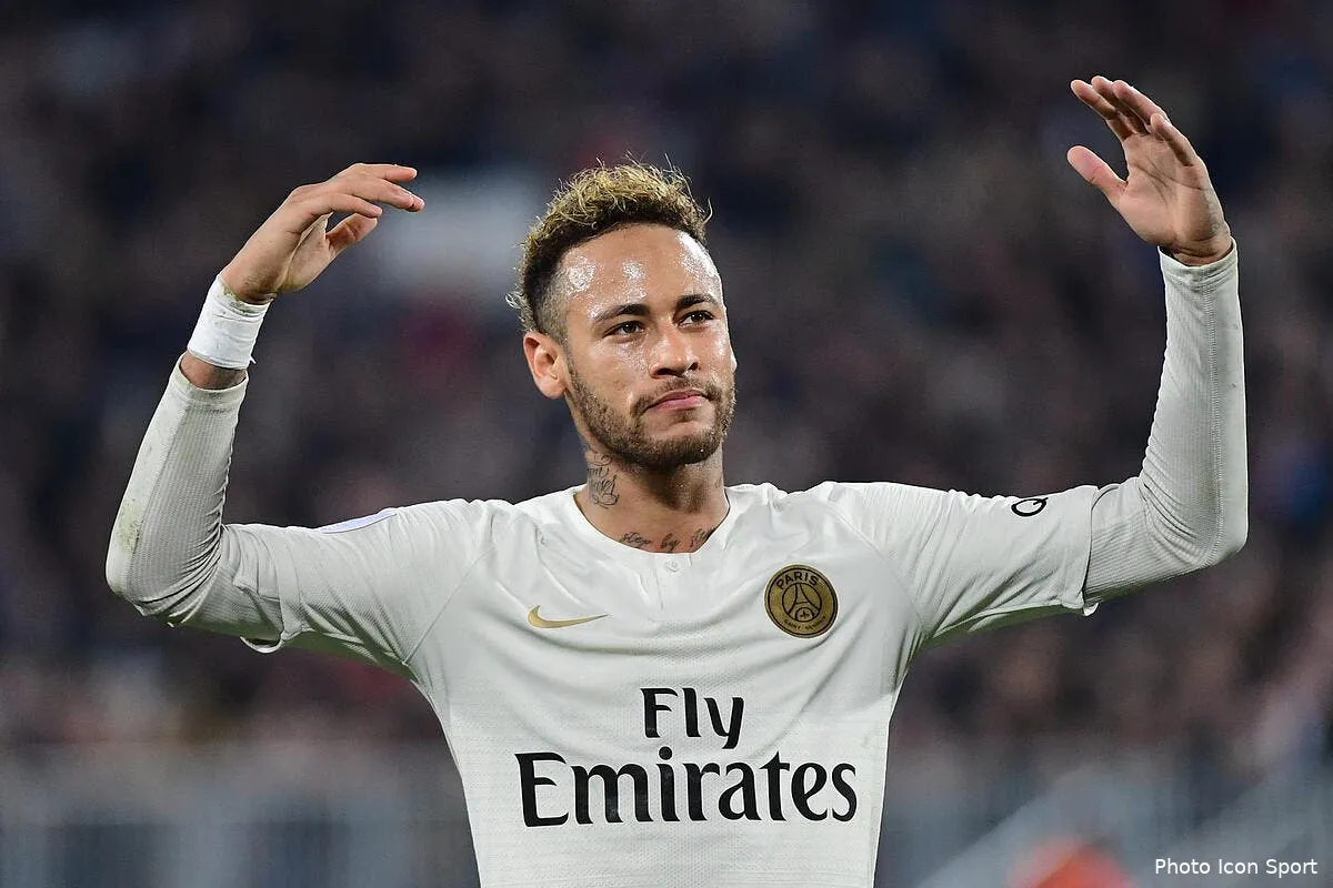 psg neymar blesse evidemment qu il faut s inquieter pour paris iconsport icon win 021218 01 72384237983