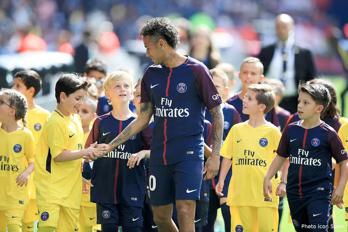 psg neymar contre guingamp une grosse erreur selon courbis iconsport icon pa 32297118189459