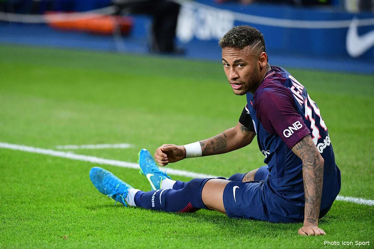 psg neymar deglingue la direction du fc barcelone iconsport icon win 200817 01 14213190361