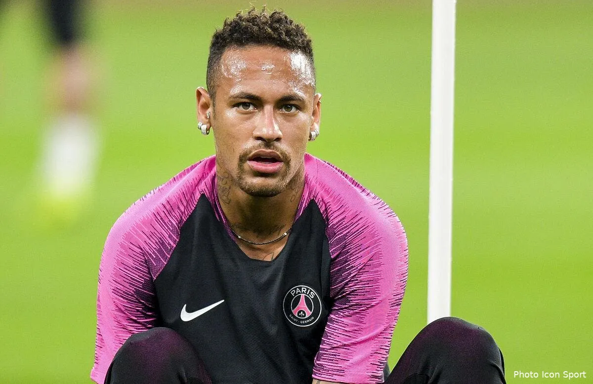 psg neymar dispo a 150 me le barca ronchonne toujours icon pixathlon 1083767258959