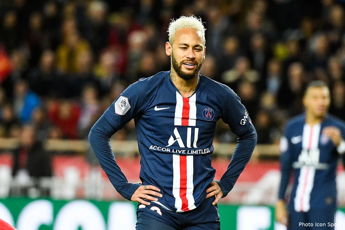 psg neymar entre dans la legende a paris barcelone salive icon dsc1382275541