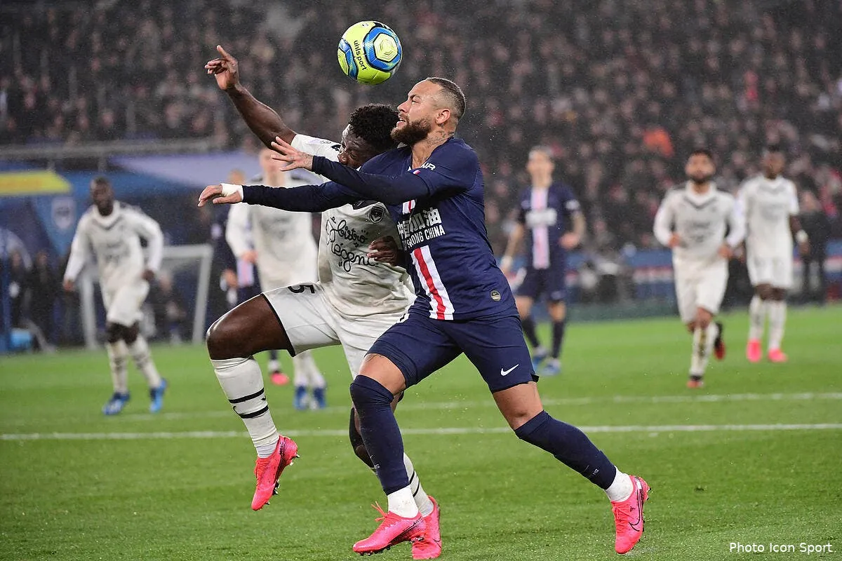 psg neymar expulse a la derniere minute contre bordeaux icon winter 23022020120769279131