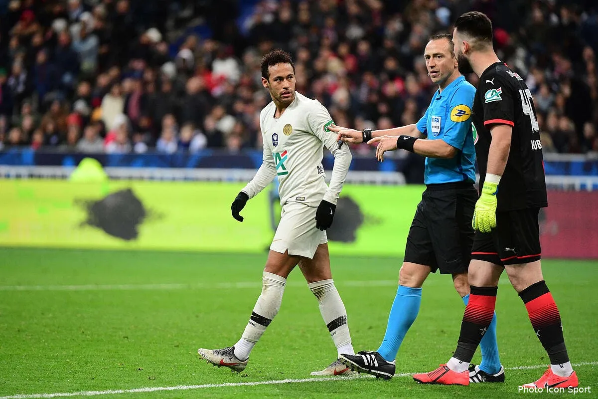 psg neymar joue a 60 leonardo lui colle une grosse pression icon win 270419 01 88599257049