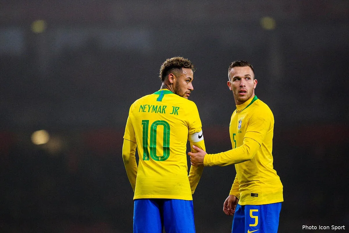 psg neymar l agent du barca au coeur de la selecao icon fid 161118 08 07266189