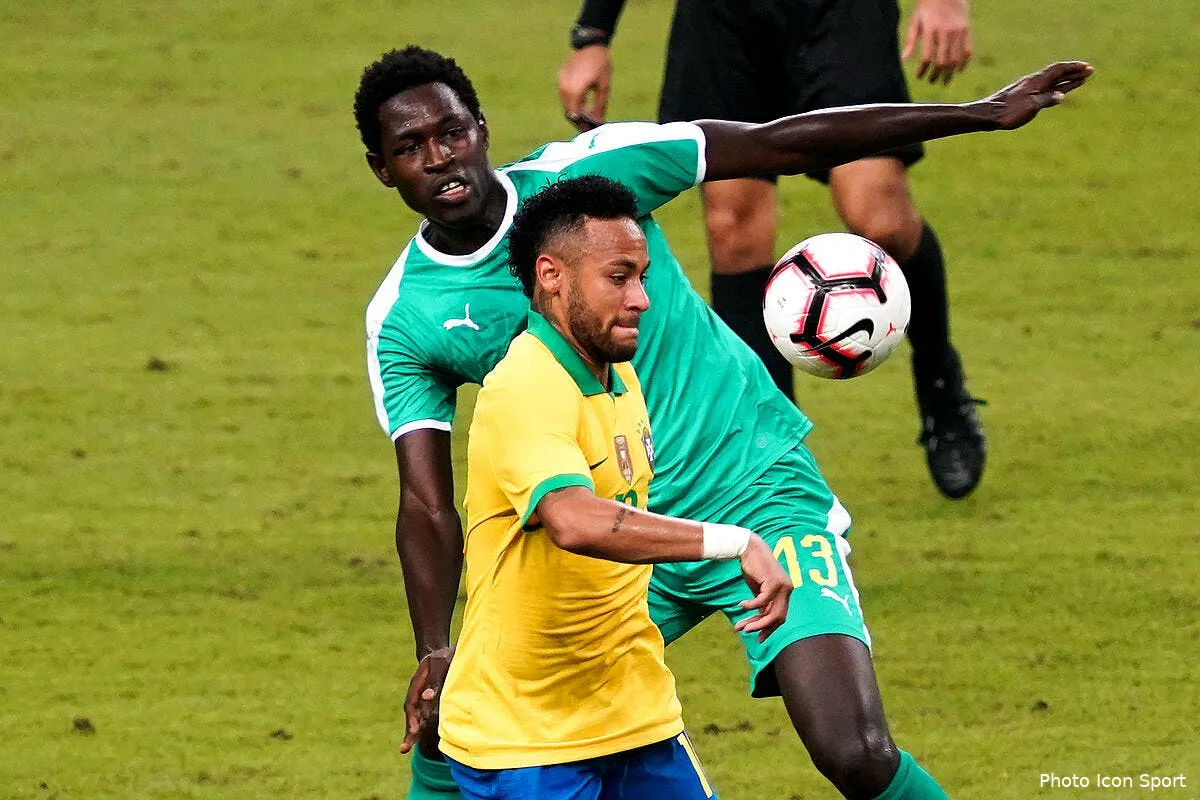 psg neymar maltraite paris pique sa crise icon des20191010021267817