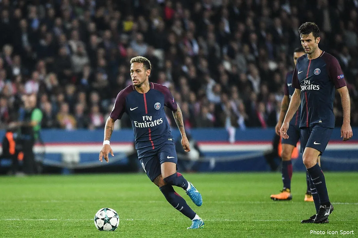 psg neymar n est pas un pantin il va rester au psg iconsport icon dib 270917 101 26220395