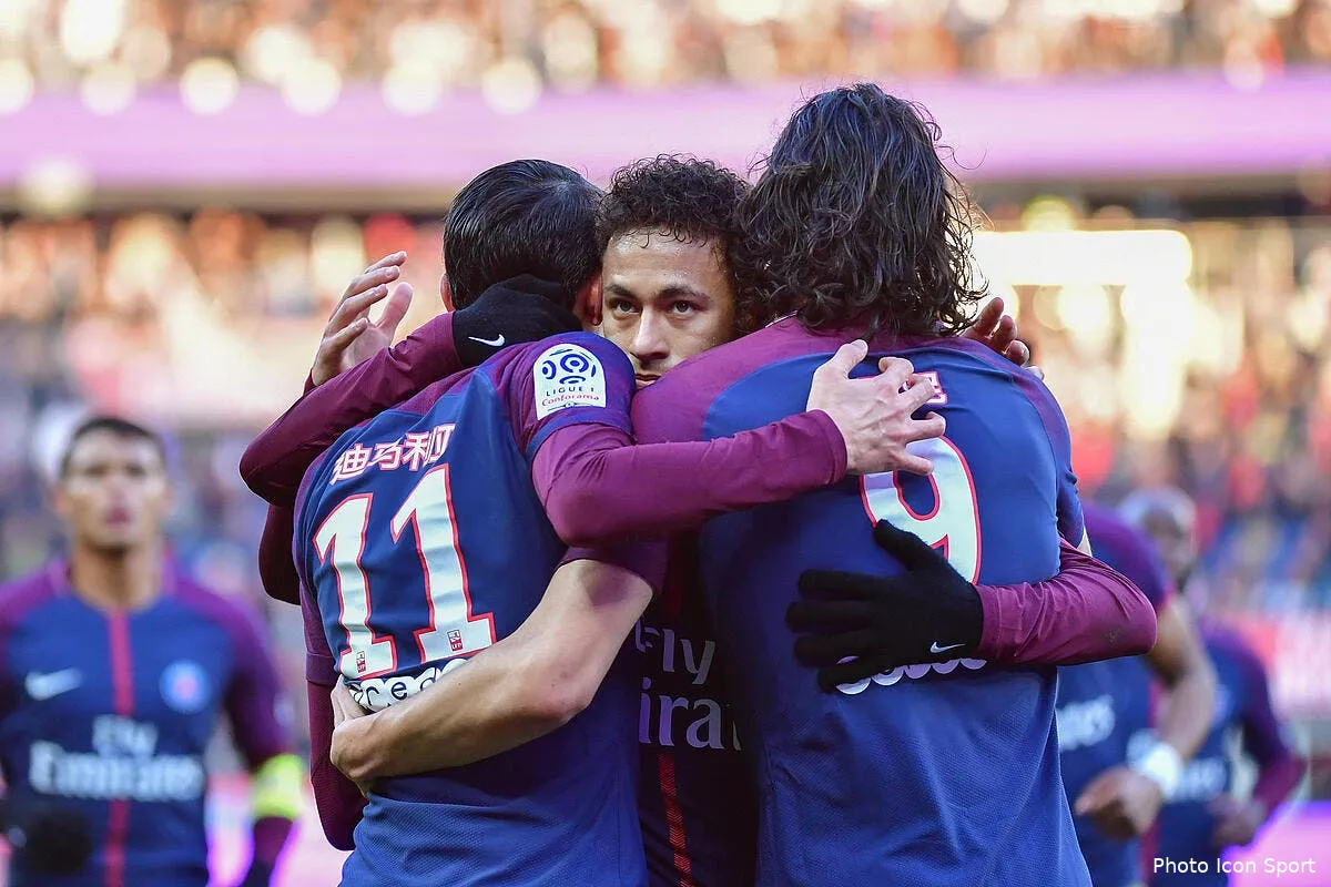 psg neymar revient a paris et ce n est pas par hasard iconsport icon win 170218 01 40702216431