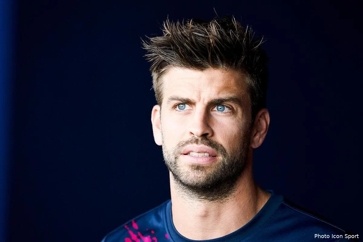 psg neymar se queda gerard pique lui demande d attendre un an icon ap19304 127263691