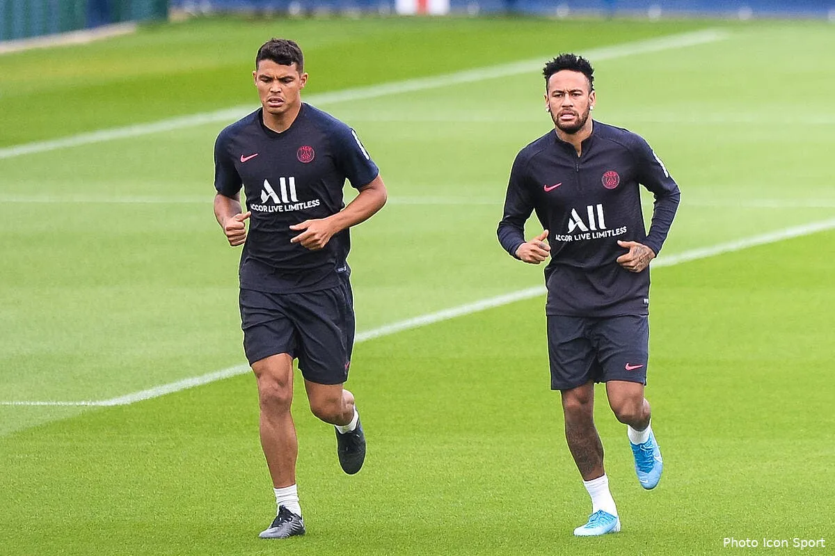 psg neymar terriblement vexe par leonardo icon bap 170819 93 06287025