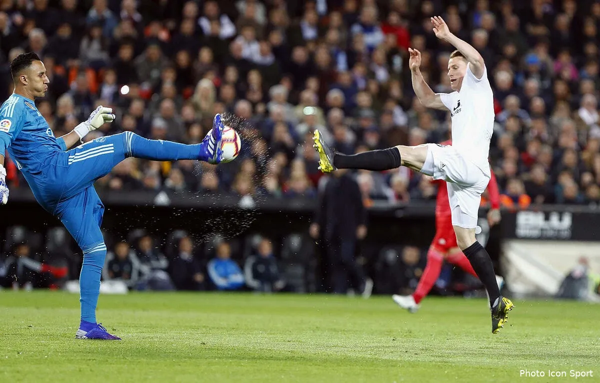 psg ni trapp ni buffon ni areola un gardien surprise cible icon mar 030419 45 23252829