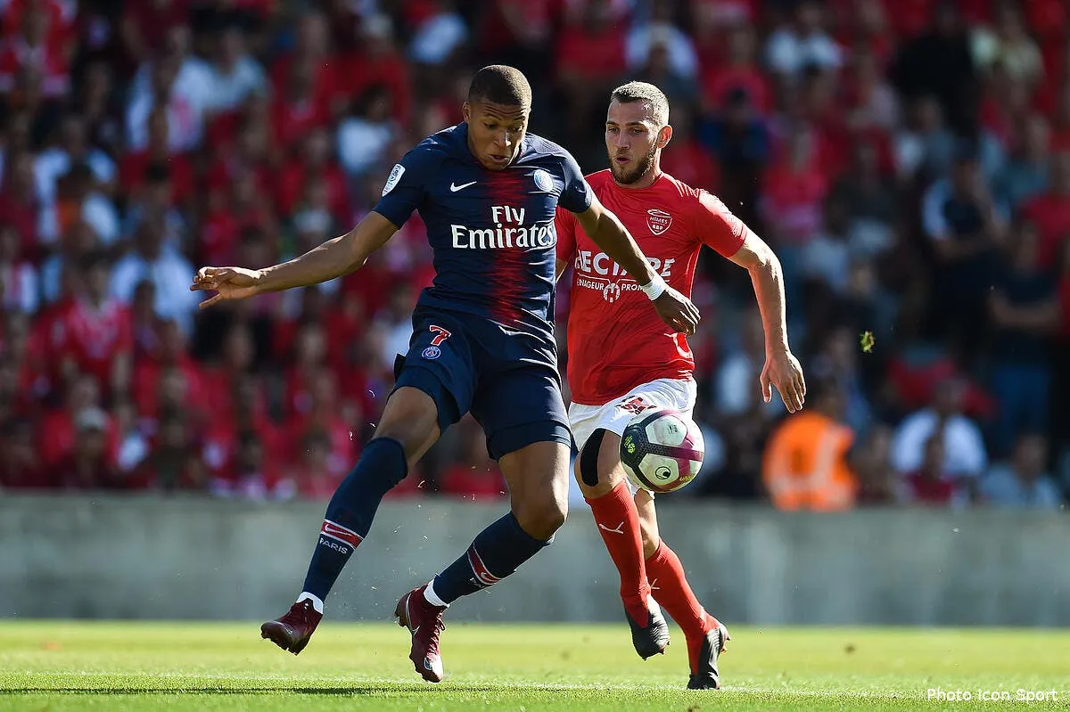 psg nike protege mbappe l espagne voit un complot anti real mbappe 52250401