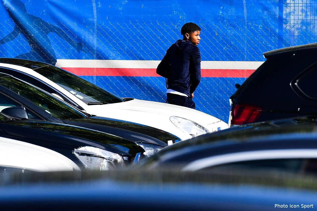 psg nkunku a la fiorentina paris va bientot trancher iconsport icon win 040717 01 11186485