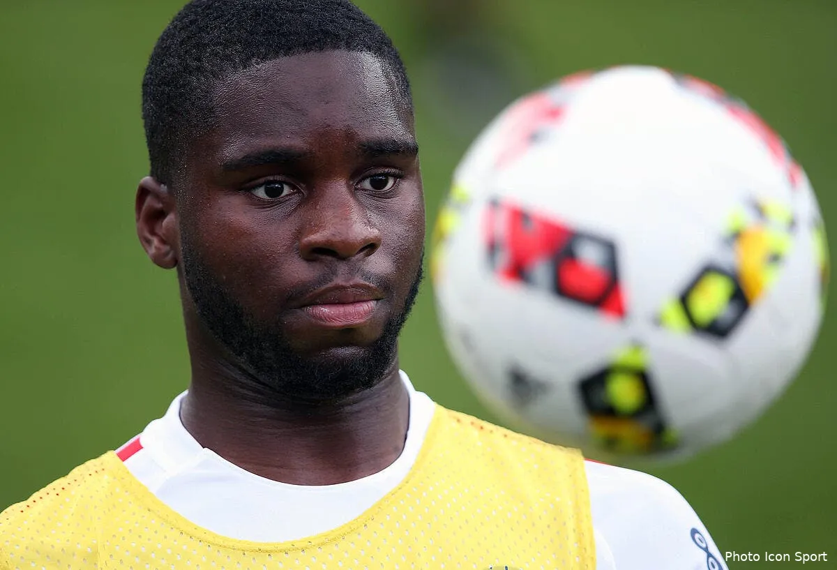 psg odsonne edouard prolonge et part en pret au celtic iconsport gep 080716 69 13191771