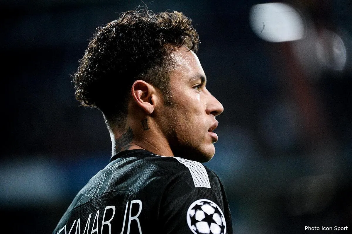 psg officiel neymar opere en fin de semaine au bresil iconsport icon fid 140218 10 23211431