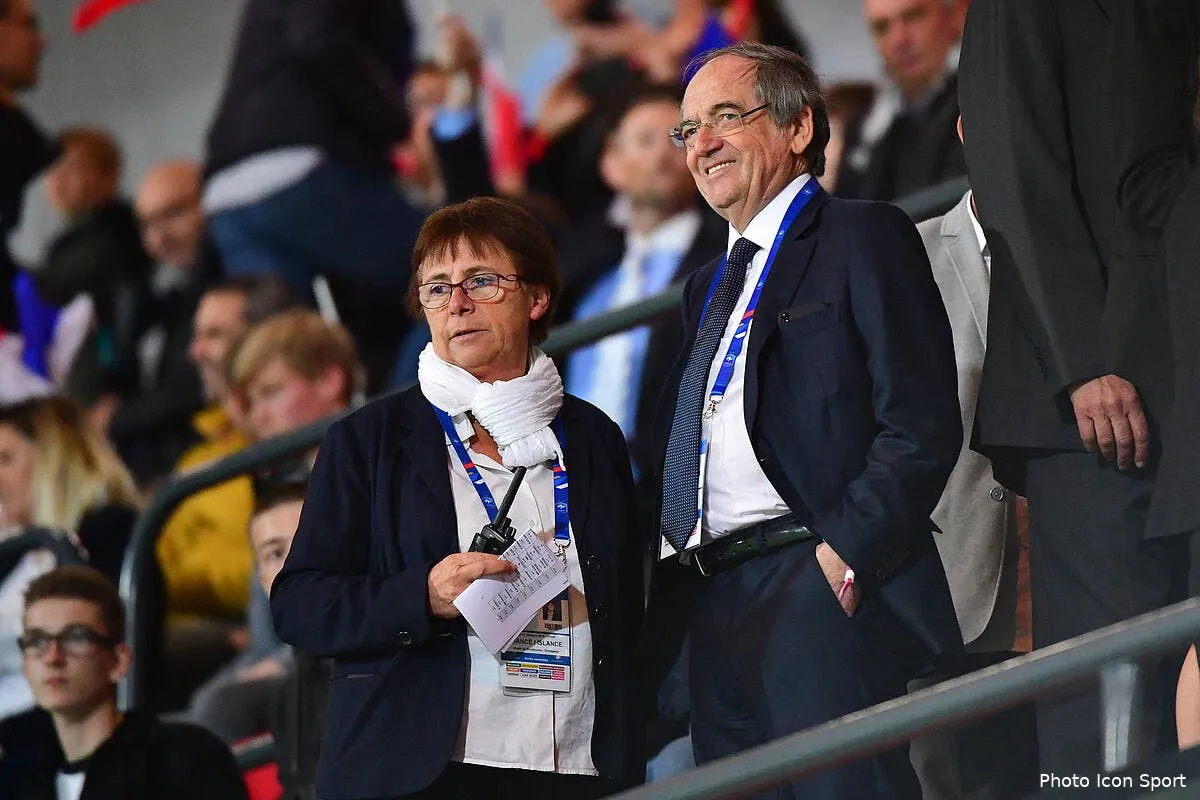 psg om chants homophobes le football n a rien a se reprocher balance le graet icon win 111018 01 65773248863