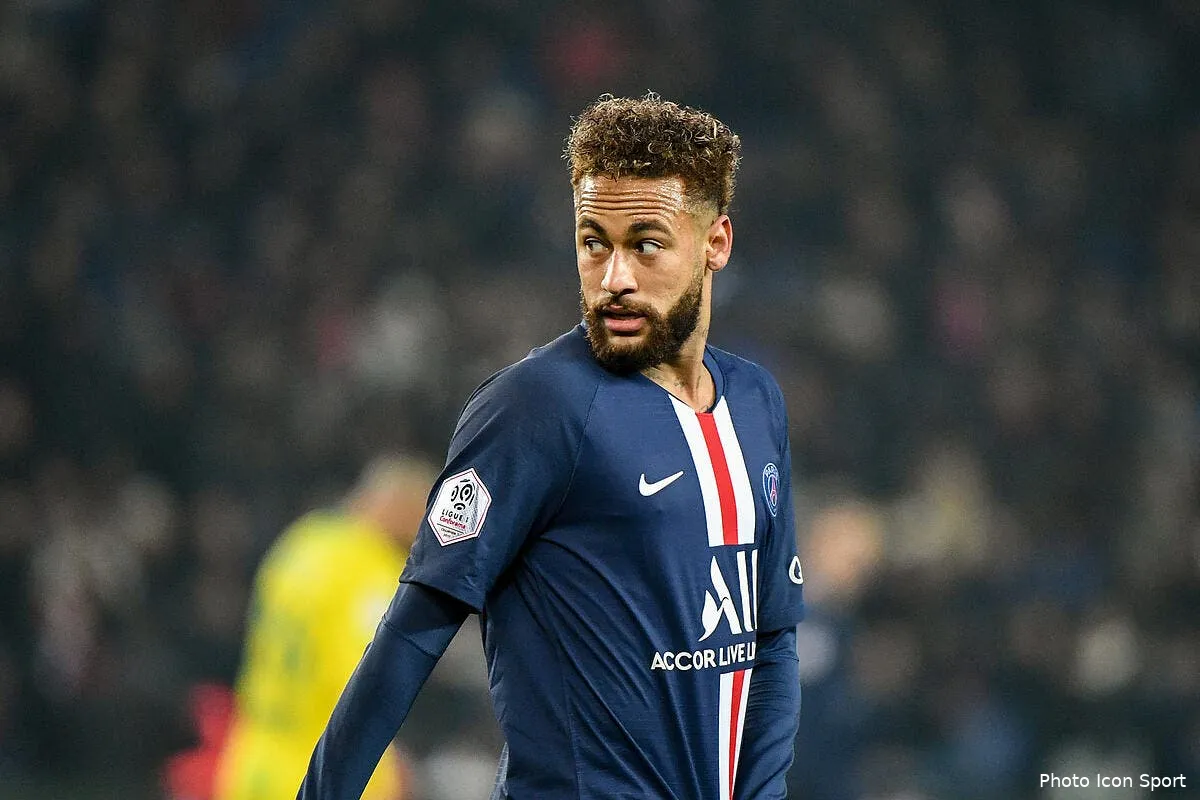 psg ouf neymar n a pas rate l avion icon dib 041219 12 34274329