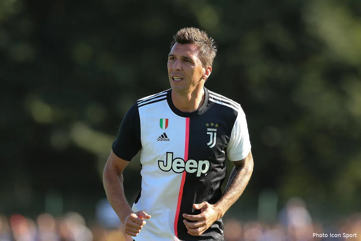 psg panique a bord paris fonce sur mandzukic icon spi 102 jm juvea juveb262705