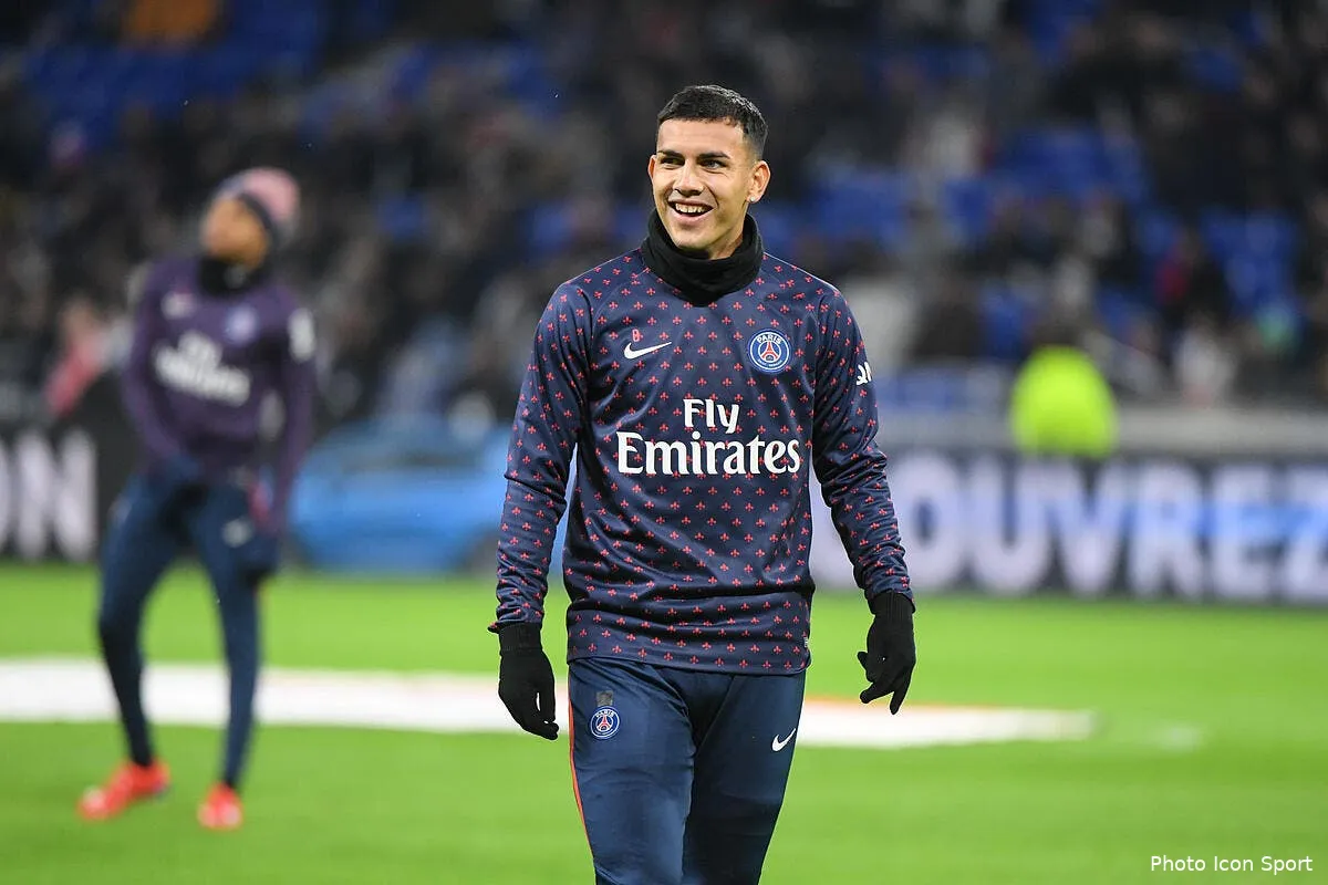 psg paredes a leve un gros doute dans l esprit de tuchel paredes 2244427