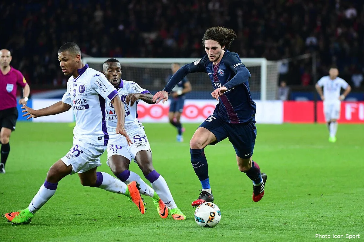 psg paris a oublie de descendre de son nuage europeen iconsport win 190217 01 23006171366