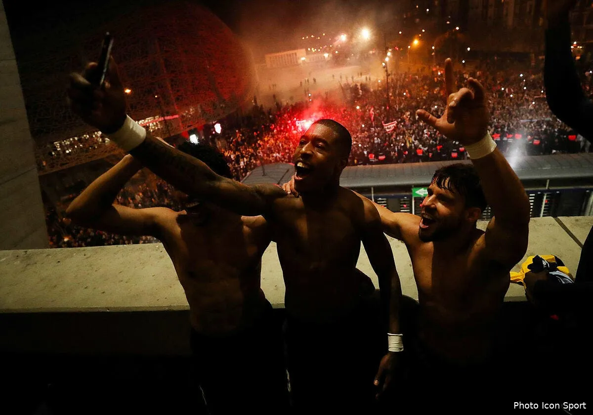 psg paris en liesse pour un 2 0 contre dortmund c est incomprehensible icon 1211865167 768102280985