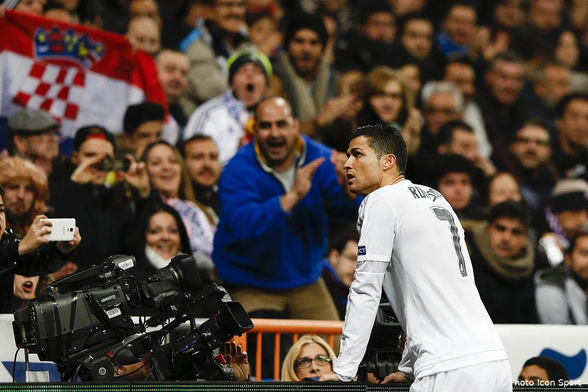 psg paris en pole position pour cristiano ronaldo ronaldo 56139144