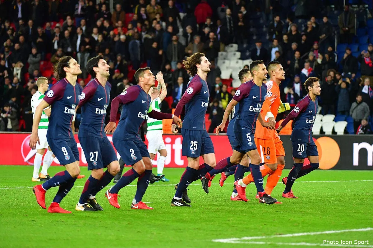psg paris gagne 7 1 un joueur se prend une sale note iconsport icon win 221117 01 29192200669