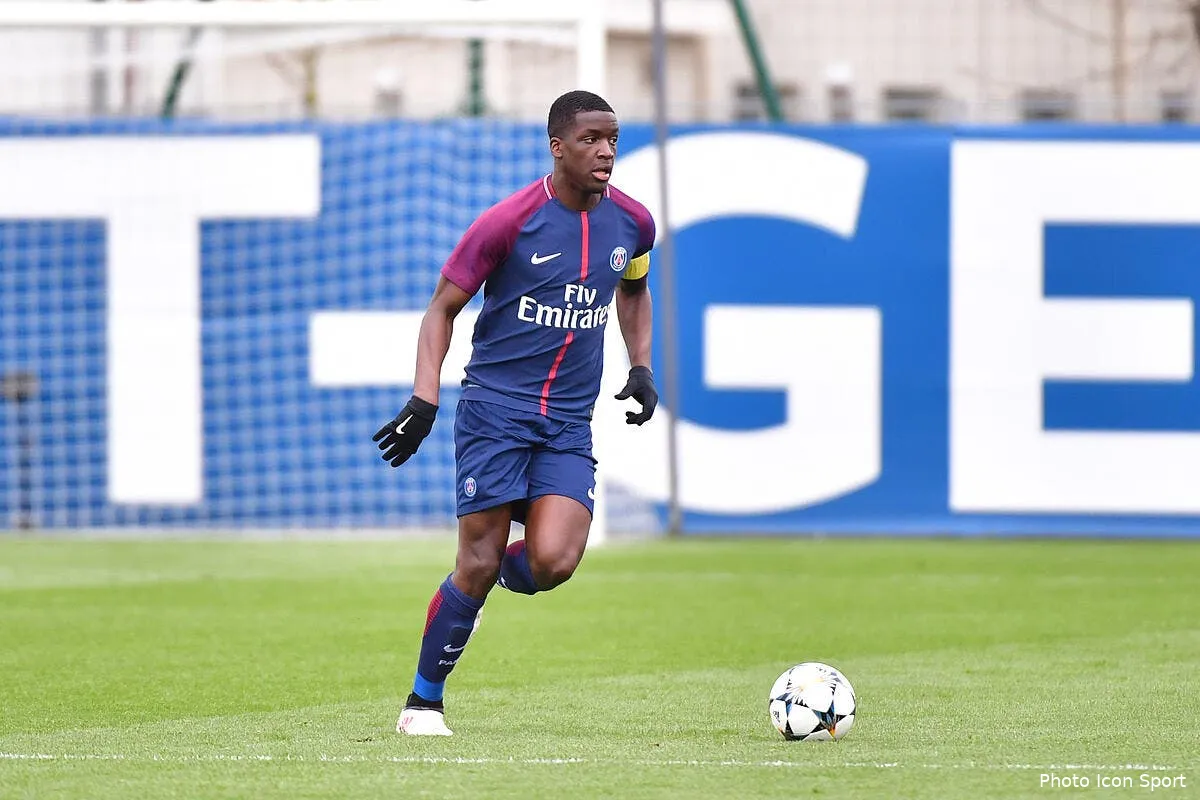 psg paris galere toujours autant avec ses grands espoirs iconsport icon win 200218 01 40901217731