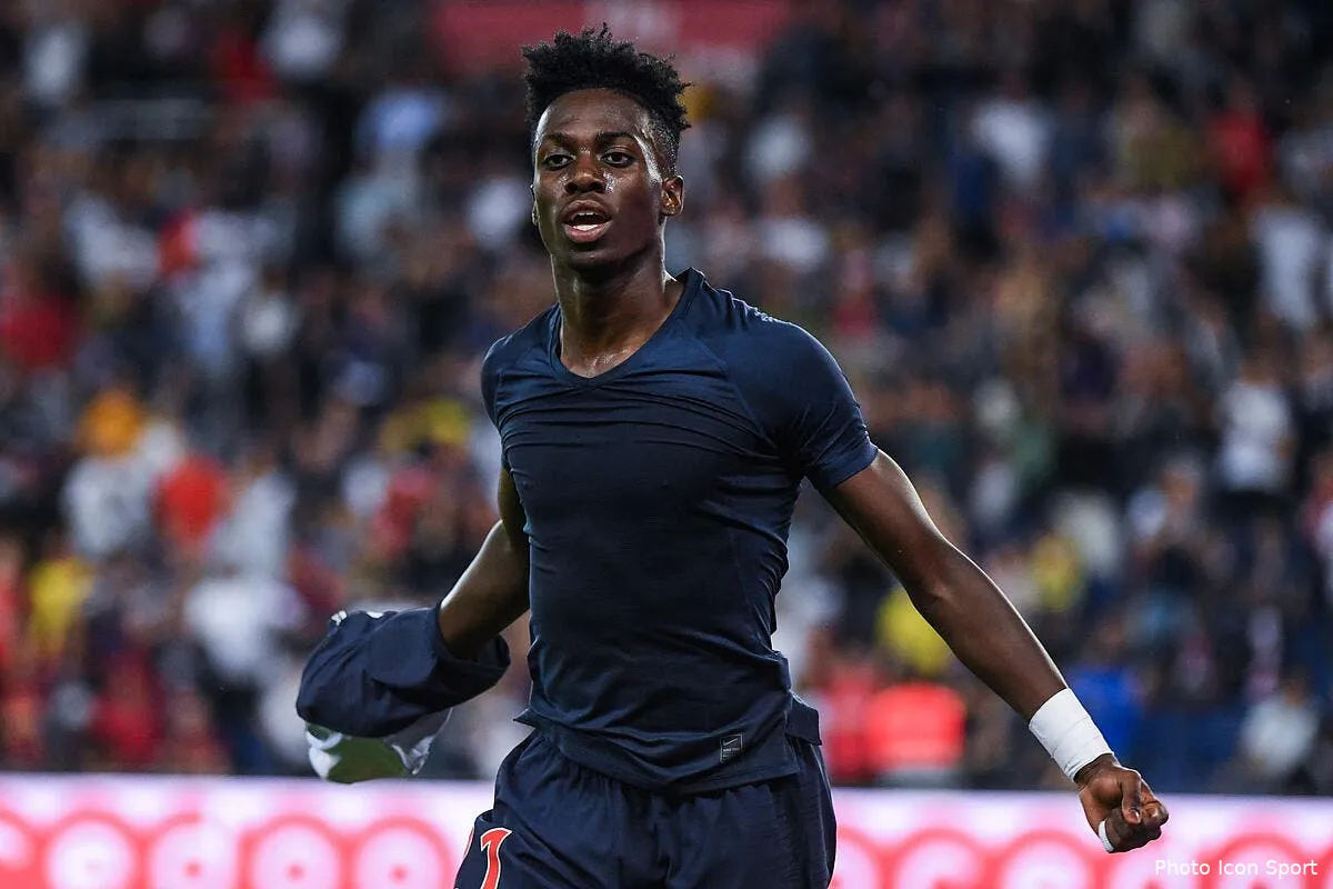 psg paris met fin au reve de strasbourg pour weah icon dib 120818 15 05228369