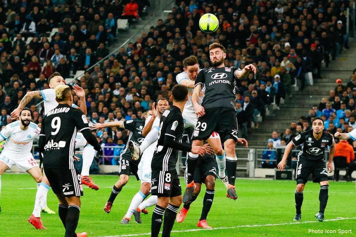 psg paris pense a recruter le deschamps de l ol iconsport icon ruo 180318 45 40213683