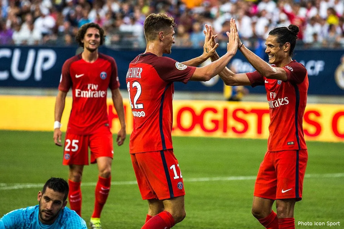 psg paris pourrait faire un enorme sacrifice pour signer bacca iconsport vis 270716 08 06150190