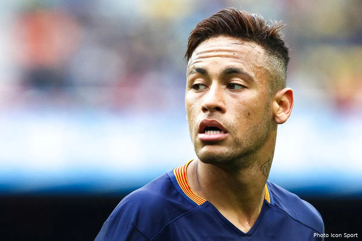 psg paris rafraichit la memoire de neymar au cas ou neymar 17147002