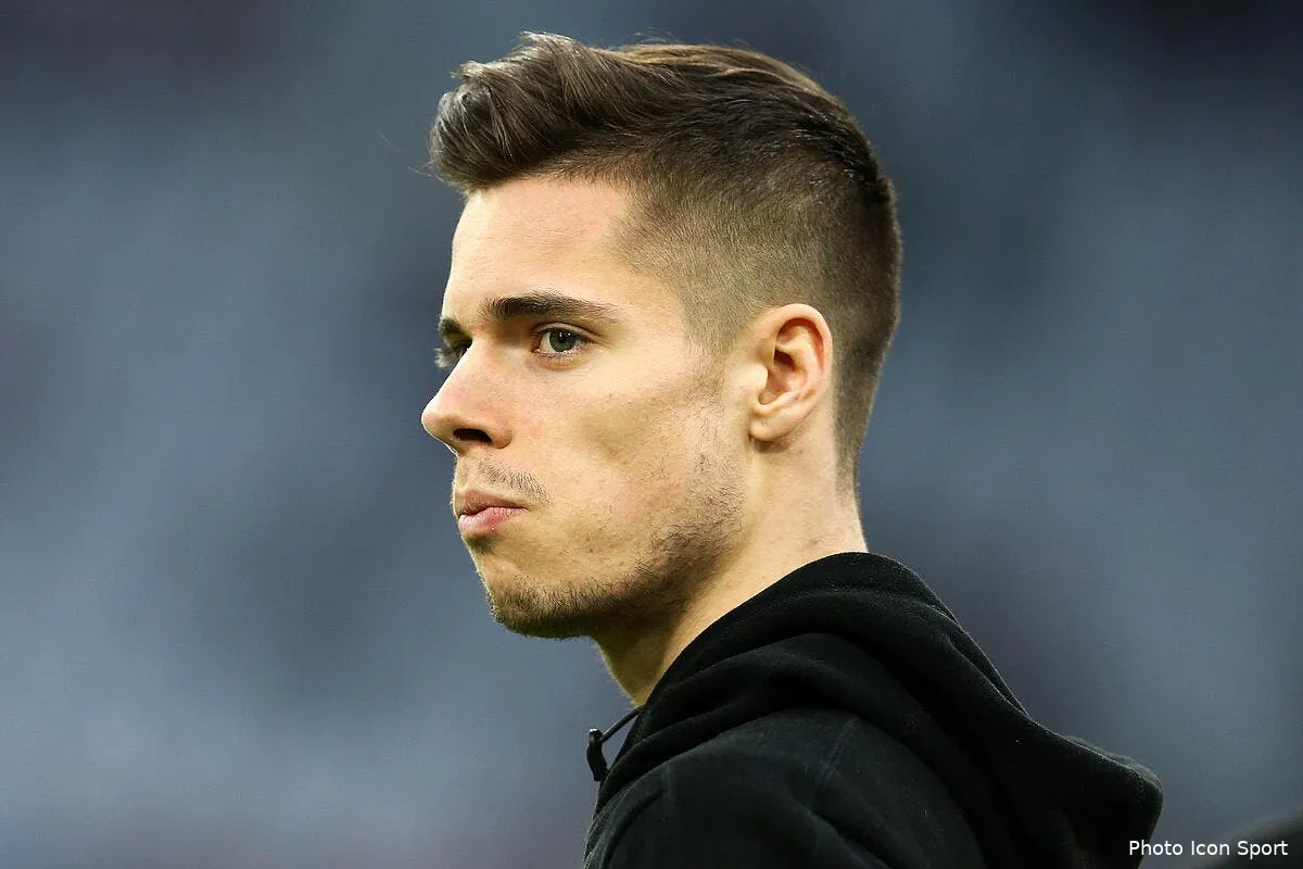 psg paris reve de julian weigl et c est reciproque icon fir 121018 44 17240171