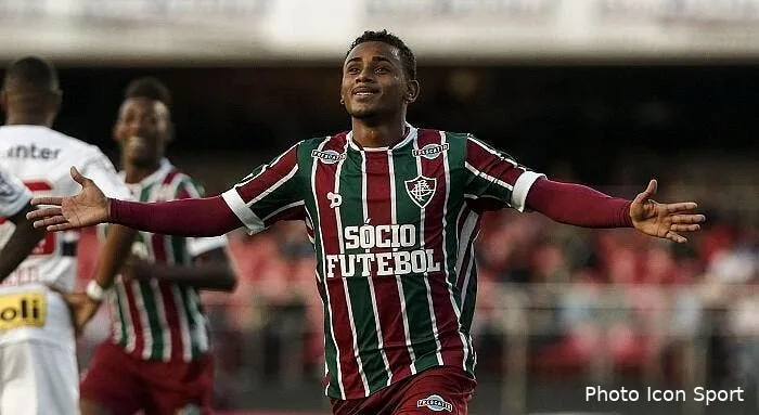 psg paris s offre la doublure de motta pour 10 me wendel191959