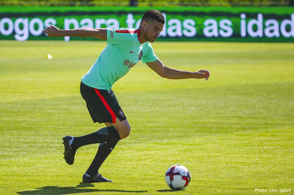 psg pepe trop cher pour paris file en turquie iconsport icon glo 070617 30 10184293