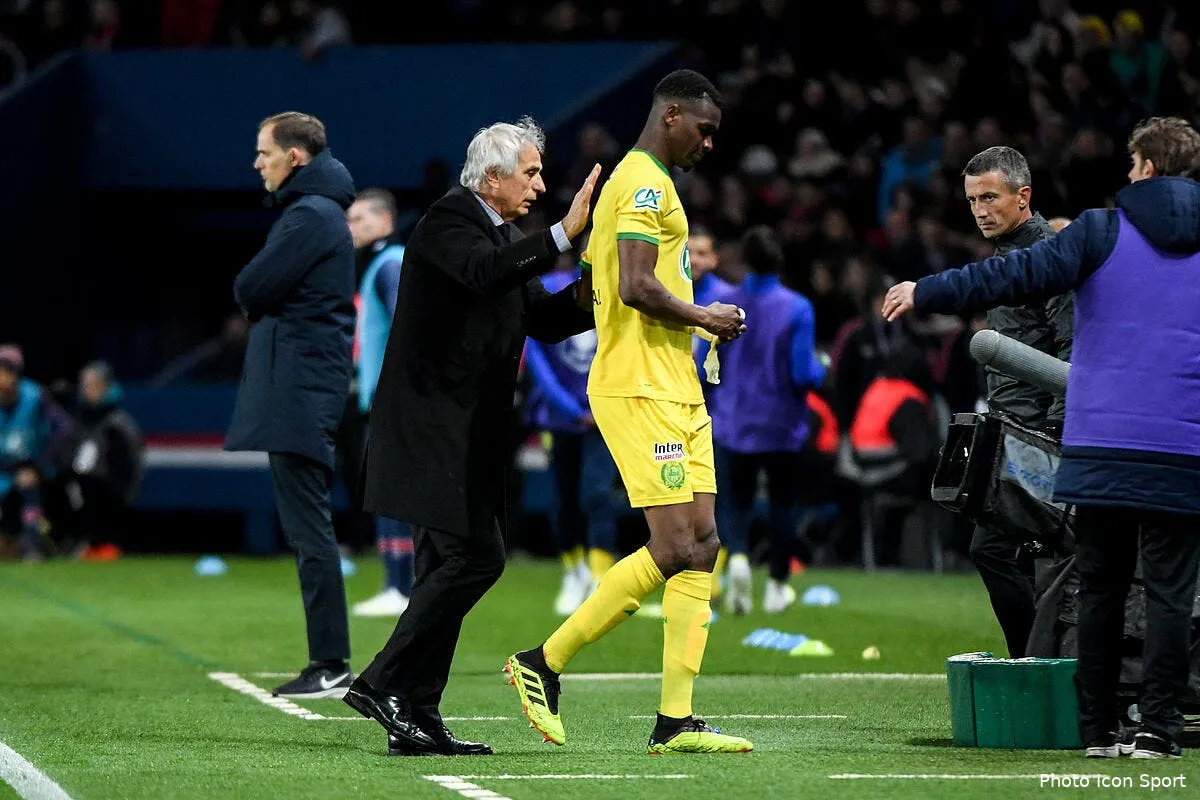 psg pierre menes a vu un arbitre nul pour paris et pour nantes icon dib 030419 10 107249487