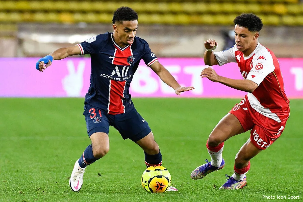 psg pierre menes balance deux joueurs qui n ont pas le niveau icon dsc4650 299823